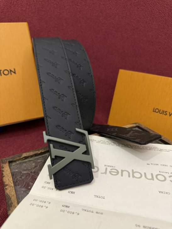Picture of Louis Vuitton Belts _SKUfw237147527fw